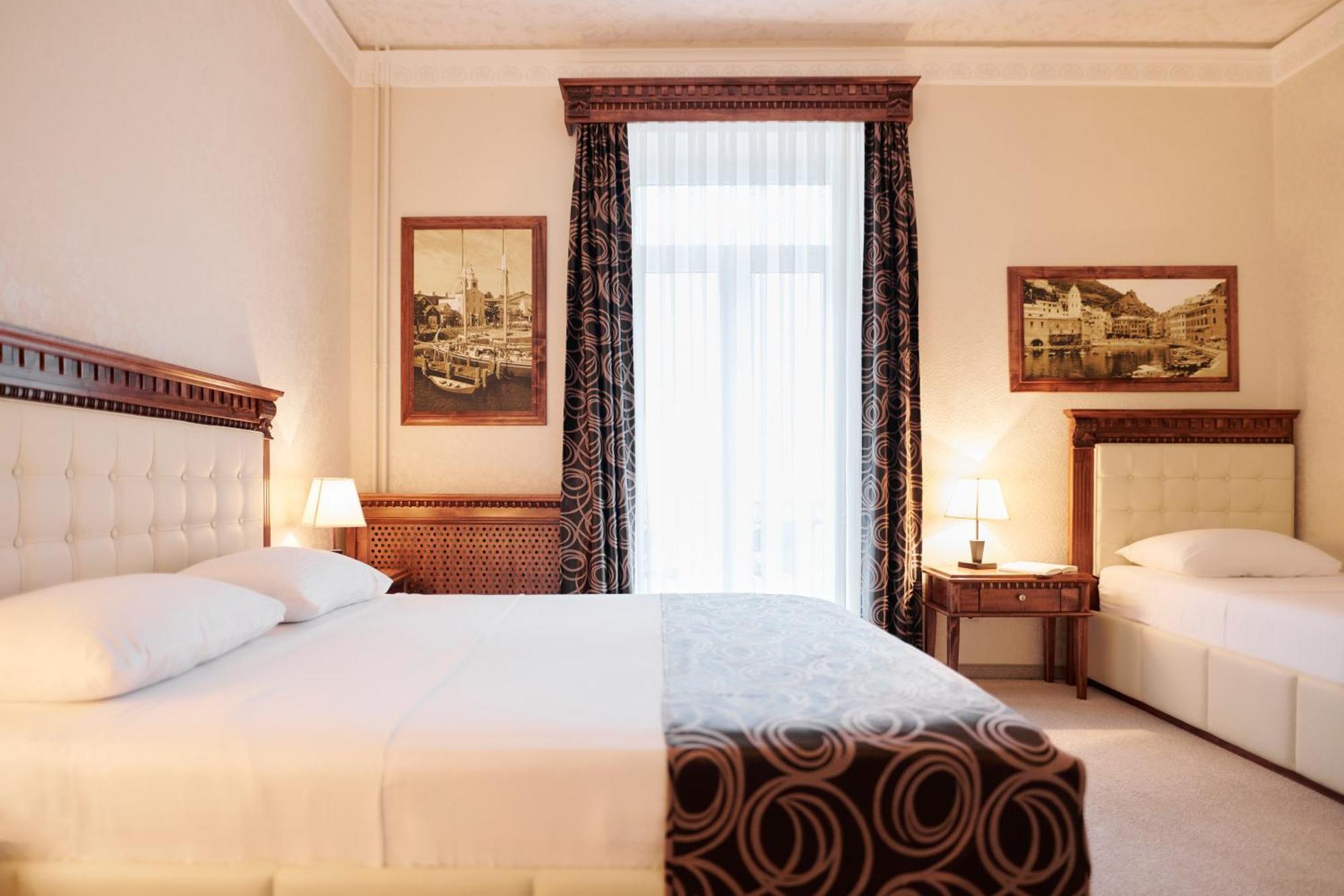 Schubert Hotel 4*